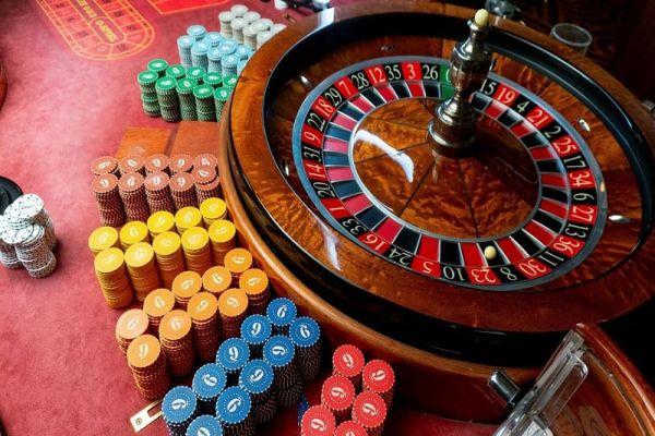 Hướng dẫn learn to play chess dễ hiểu cho người mới bắt đầu